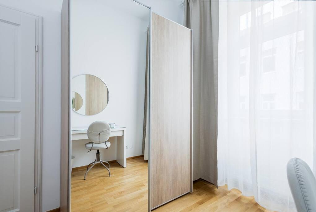 Orestaliving - Spacious 2Br On The Danube Canal Wien Ngoại thất bức ảnh