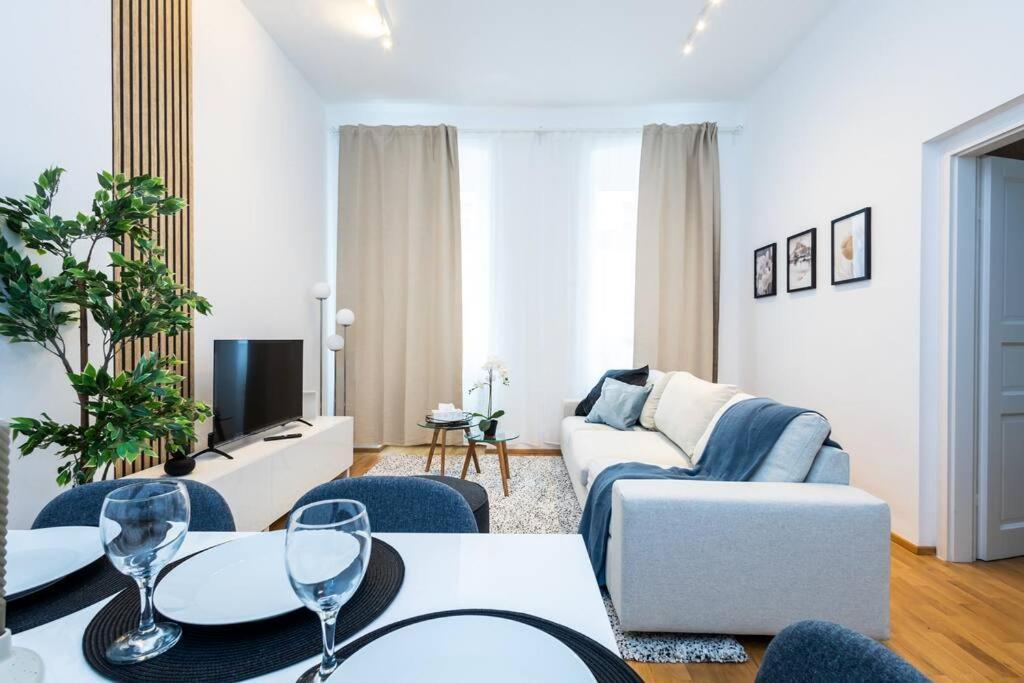 Orestaliving - Spacious 2Br On The Danube Canal Wien Ngoại thất bức ảnh
